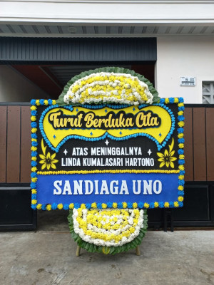 Papan Bunga Duka di Koto Xi Tarusan